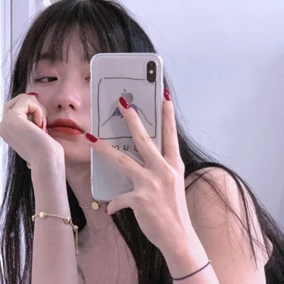 女孩闺房